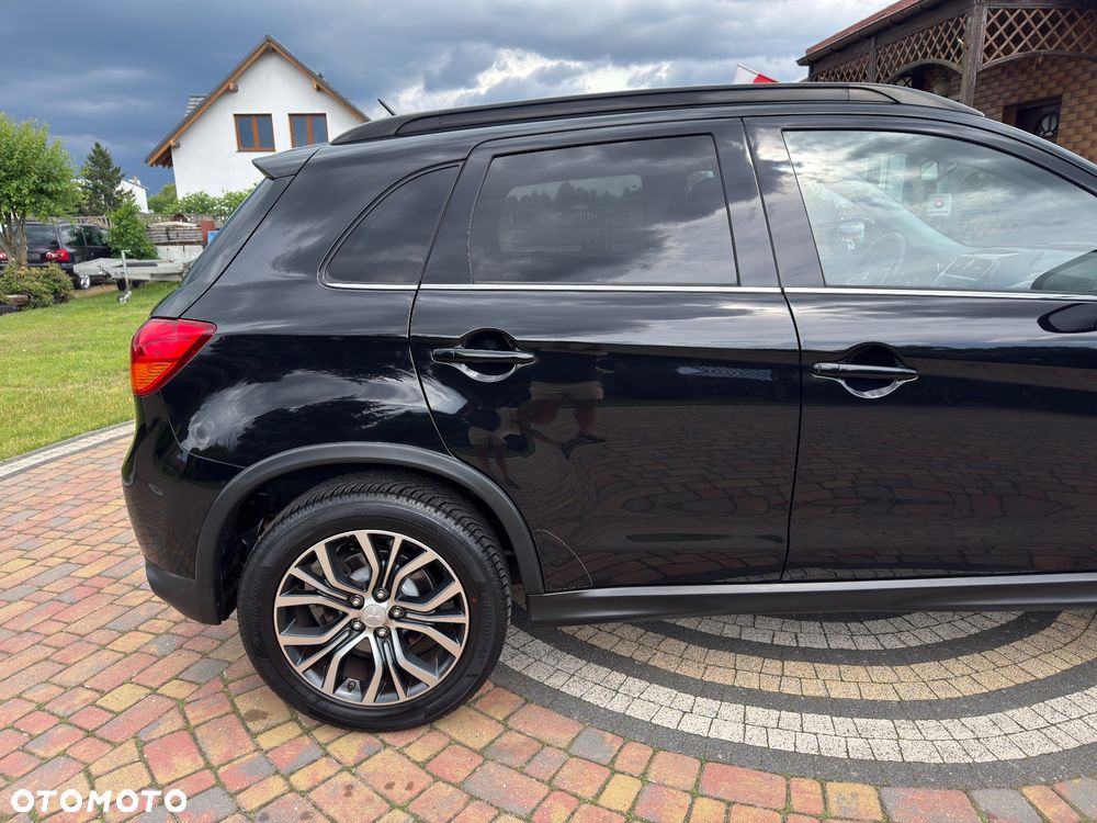 Mitsubishi ASX - 15