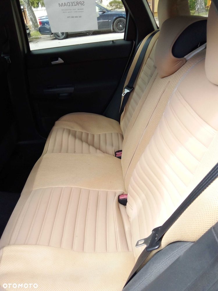 Volvo V50 - 7