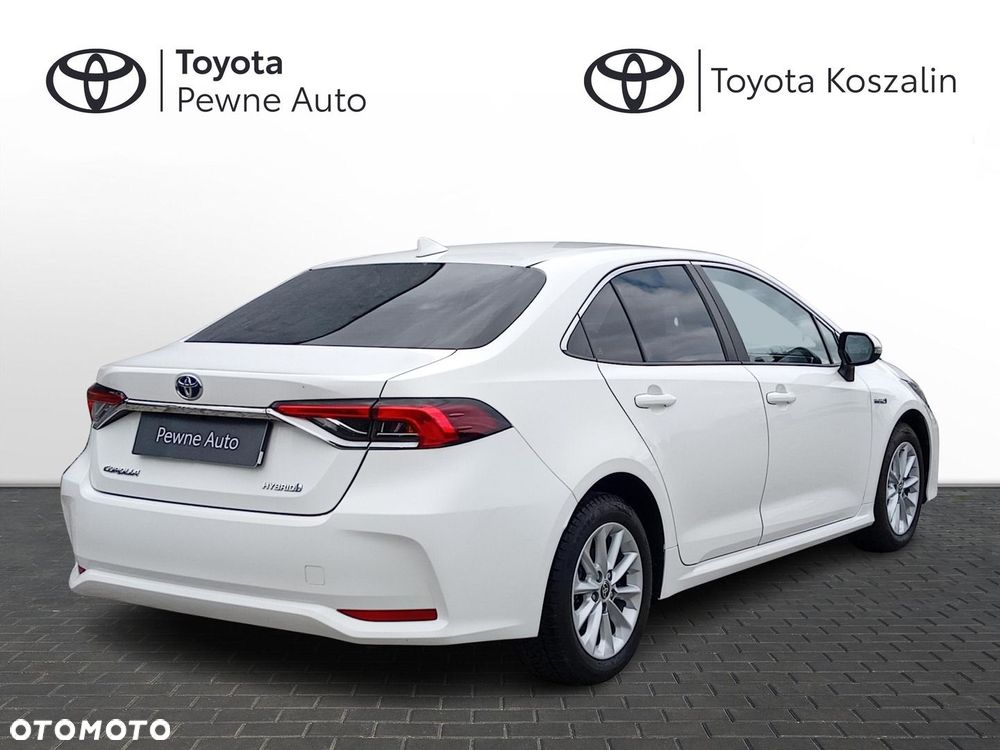 Toyota Corolla 1.8 Hybrid Comfort - 22