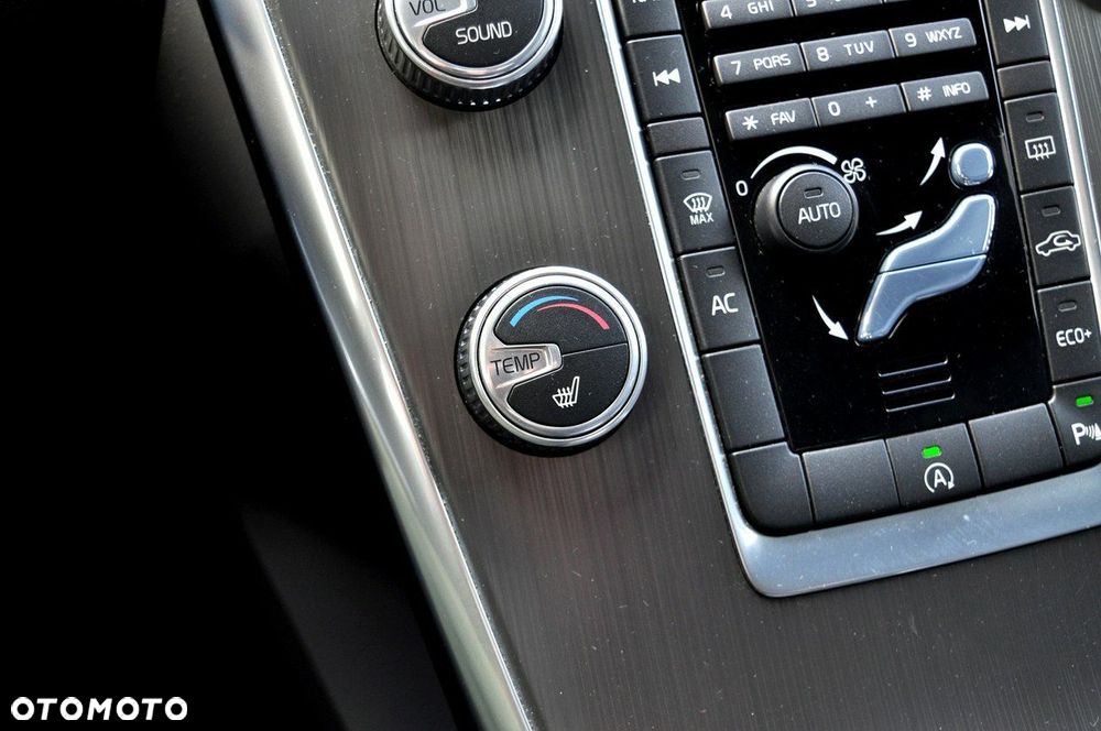 Volvo XC 60 D4 Drive-E Summum - 16