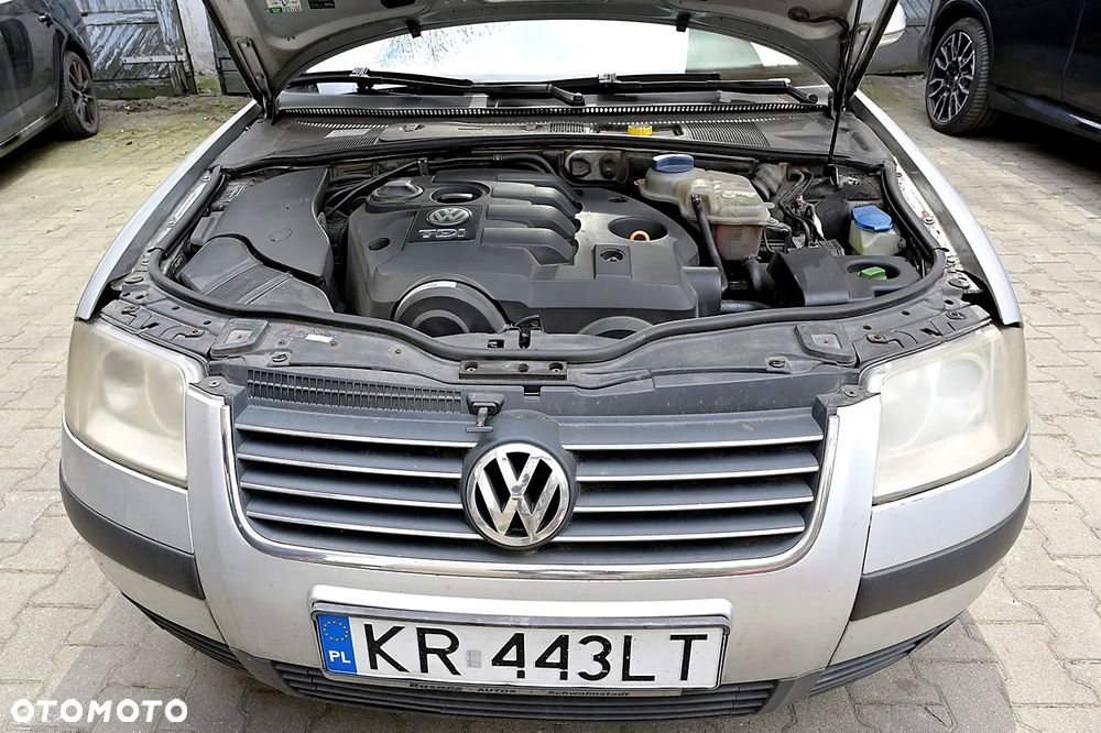 Volkswagen Passat 1.9 TDI Basis - 5