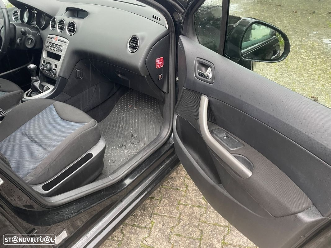 Peugeot 308 1.6 HDi Executive - 20