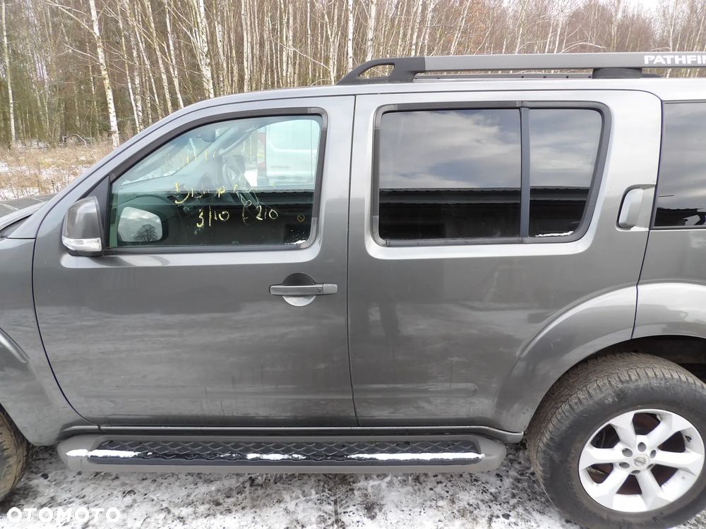 NISSAN PATHFINDER R51 DRZWI LEWE PRZÓD K27 - 1