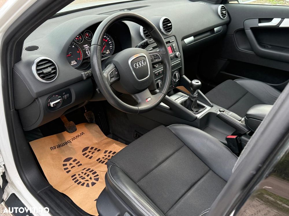 Audi A3 2.0 TDI DPF S line Sportpaket - 6