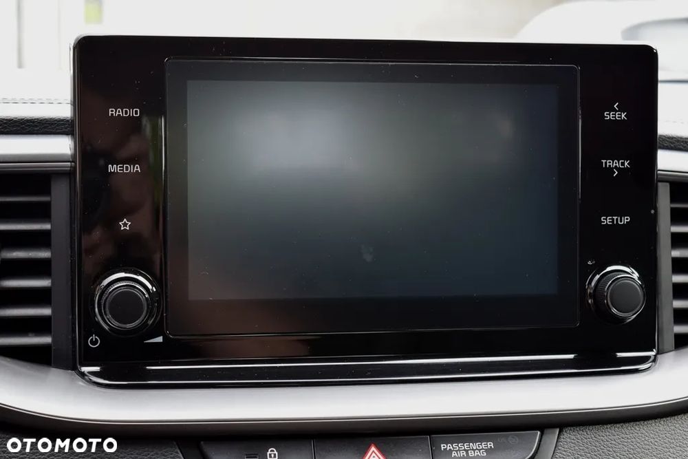 Kia Ceed 1.6 CRDi SCR M - 24