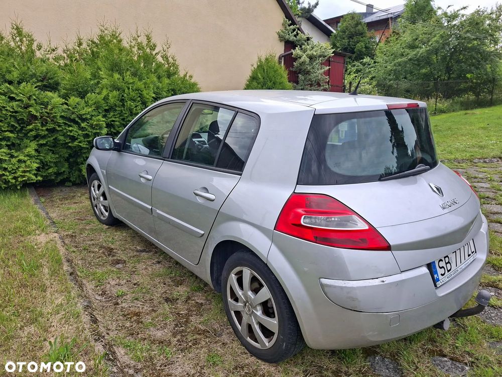 Renault Megane 1.4 16V Alize - 11