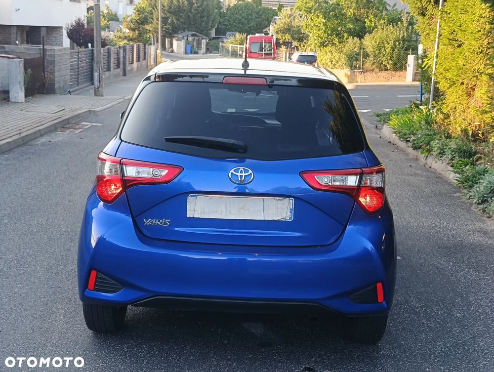 Toyota Yaris 1.5 Premium - 26