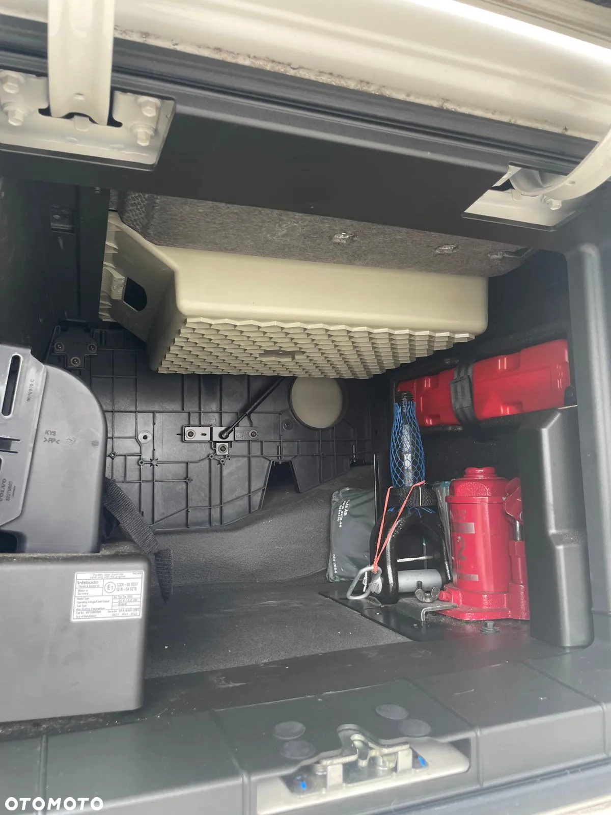 Volvo 2021 FH 4x2 500KM Globetrotter!!! - 11