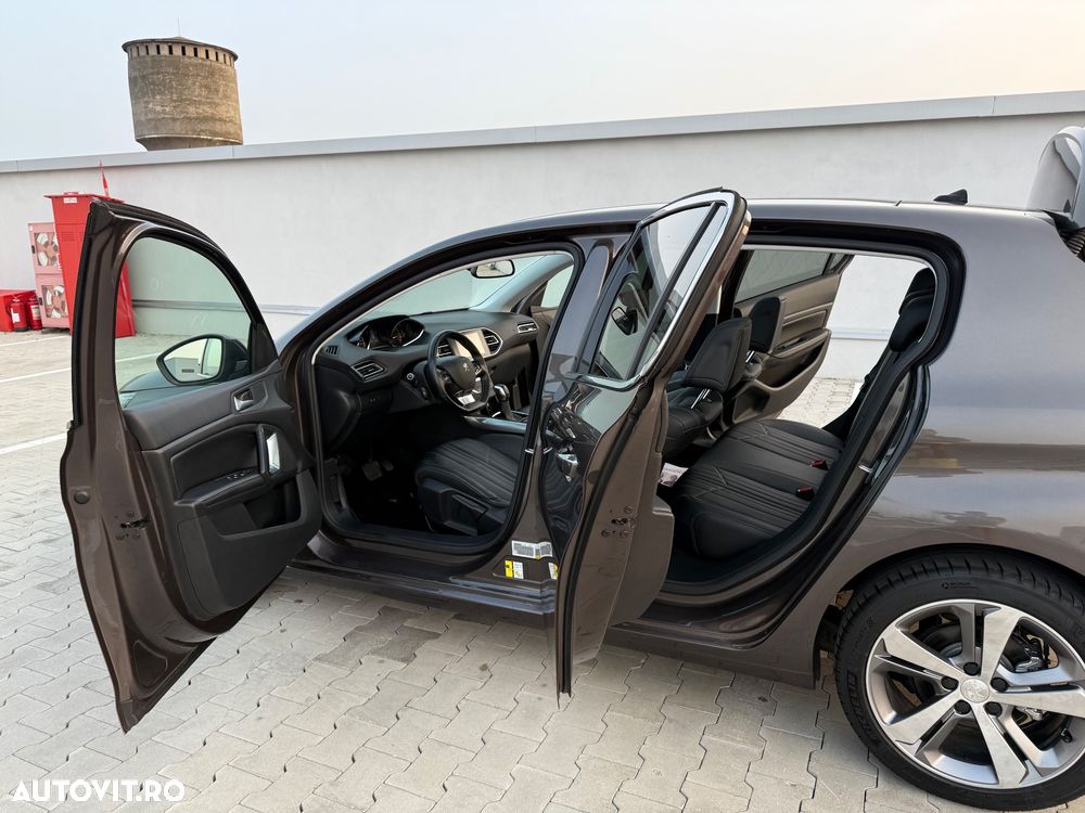 Peugeot 308 BlueHDi FAP 150 EAT6 Stop&Start GT-Line Edition - 21