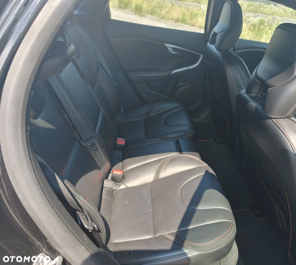 Volvo V40 - 14