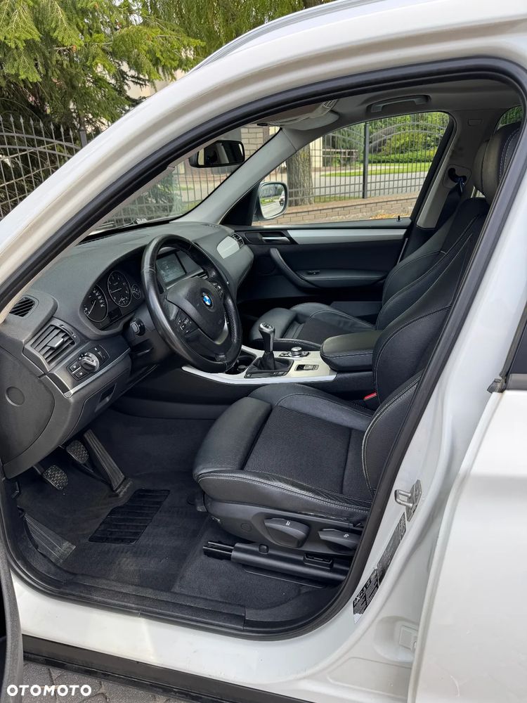 BMW X3 20d xDrive - 13