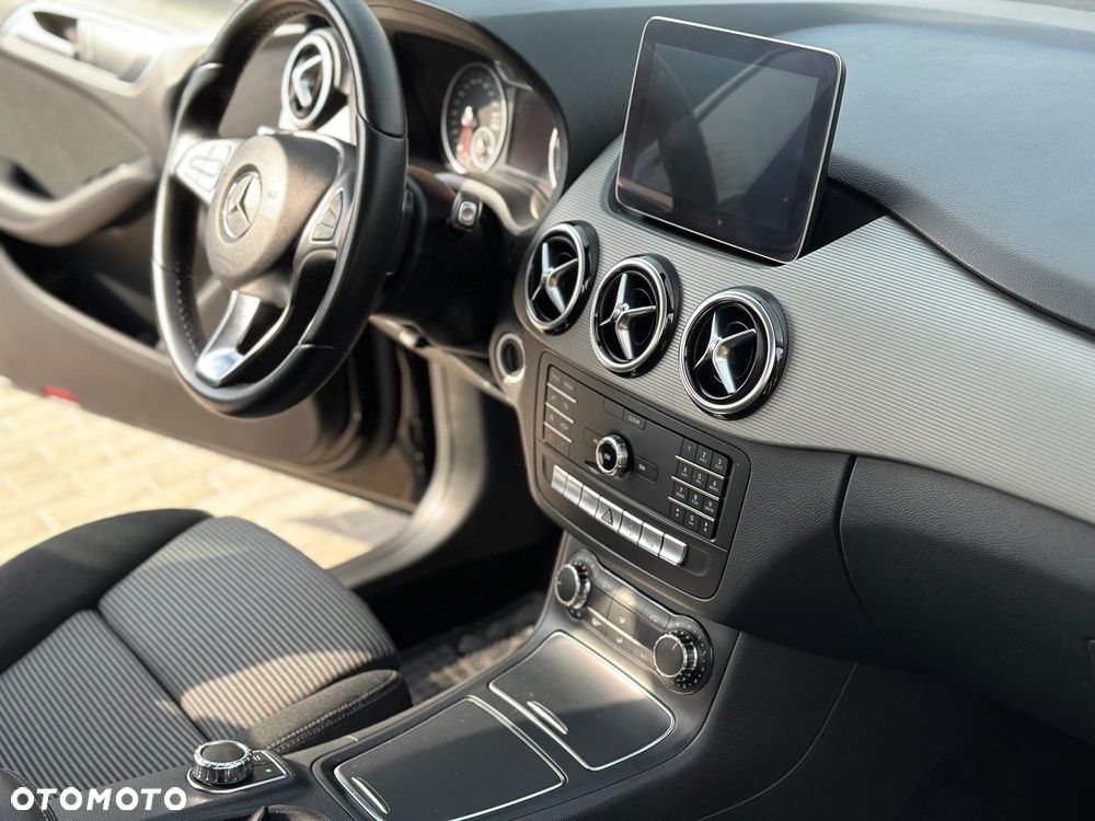 Mercedes-Benz Klasa B 180 (CDI) d 7G-DCT - 17