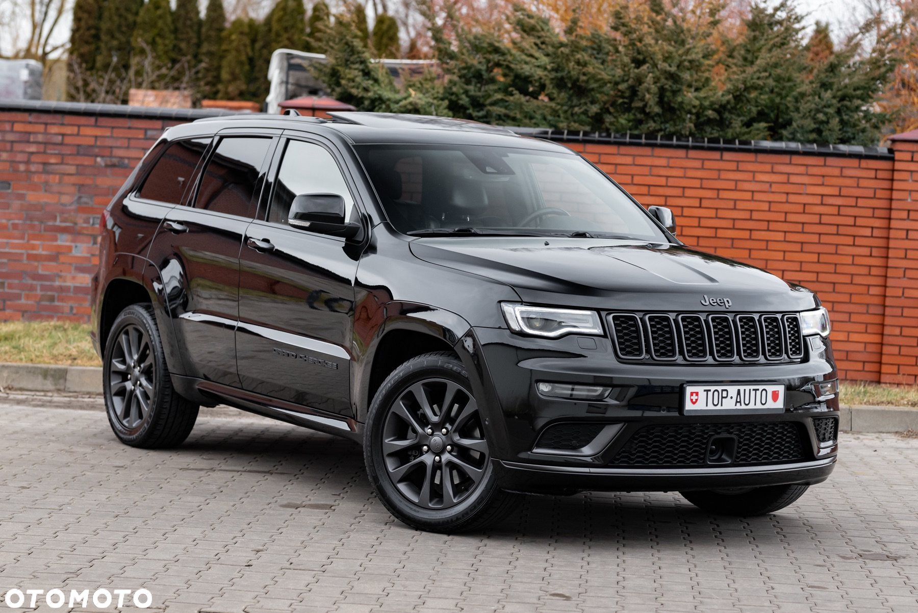 Jeep Grand Cherokee - 11