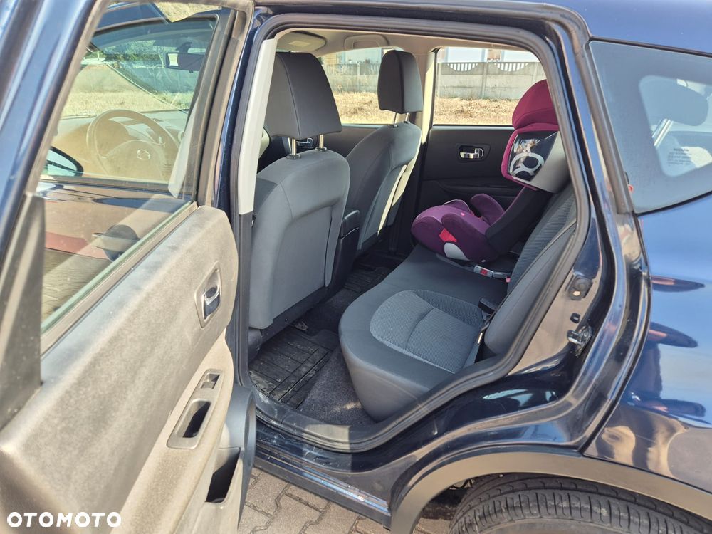 Nissan Qashqai 1.6 Visia - 8