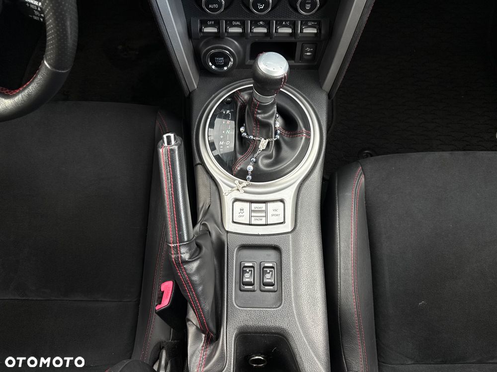 Toyota GT86 2.0 Premium - 21