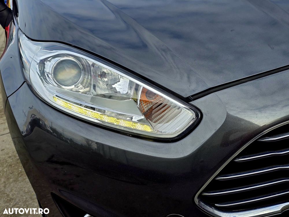 Ford Fiesta 1.5 TDCi Titanium - 23