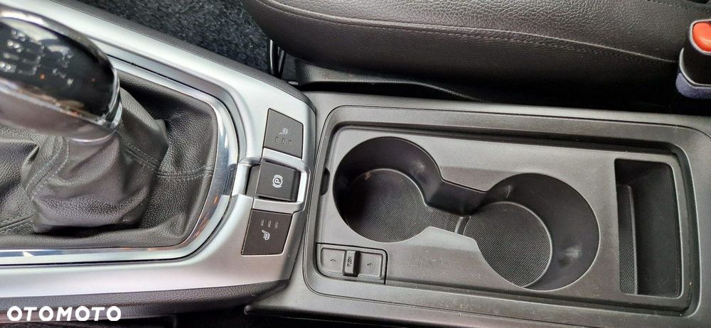 Opel Antara - 35