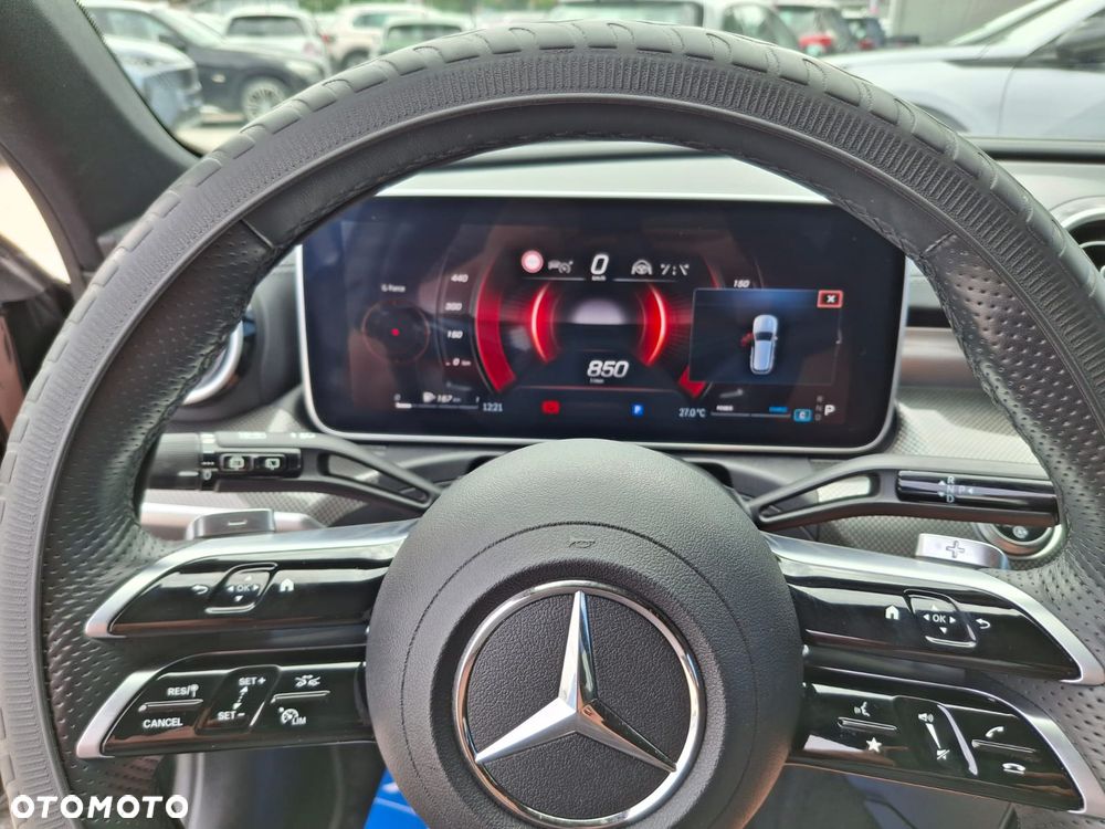 Mercedes-Benz Klasa C 220 d 9G-TRONIC AMG Line - 23