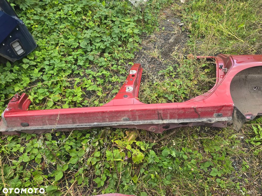 Próg lewy dacia sandero II lift - 2