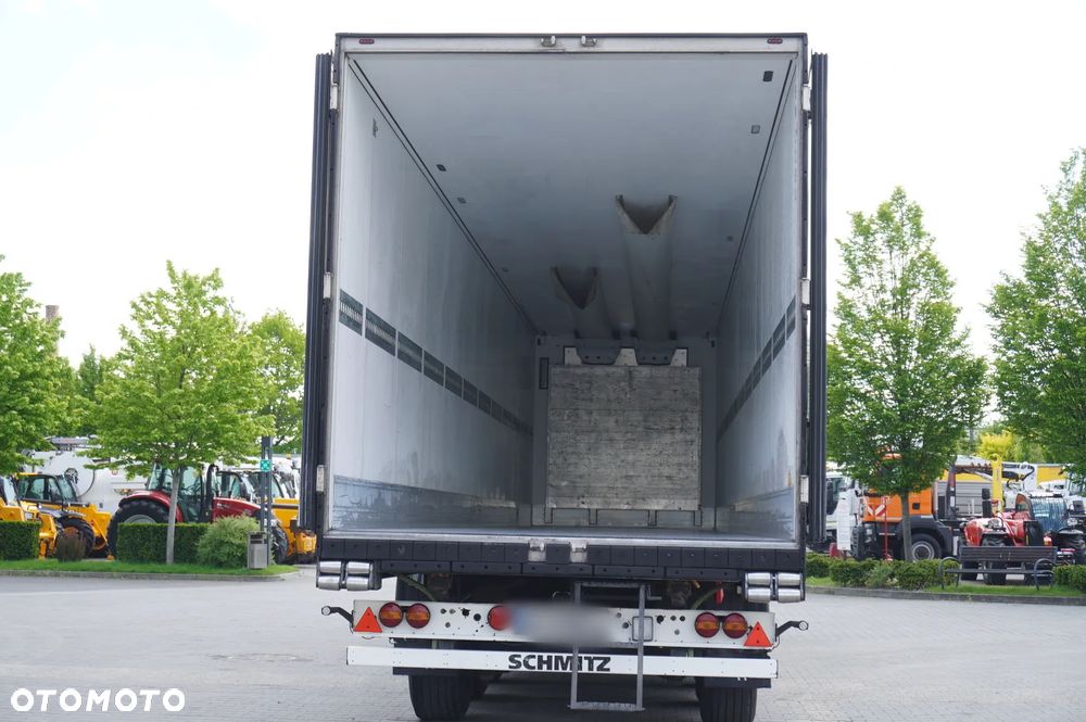 Schmitz Cargobull Naczepa chłodnicza Schmitz / Carrier Vector 1550 - 6