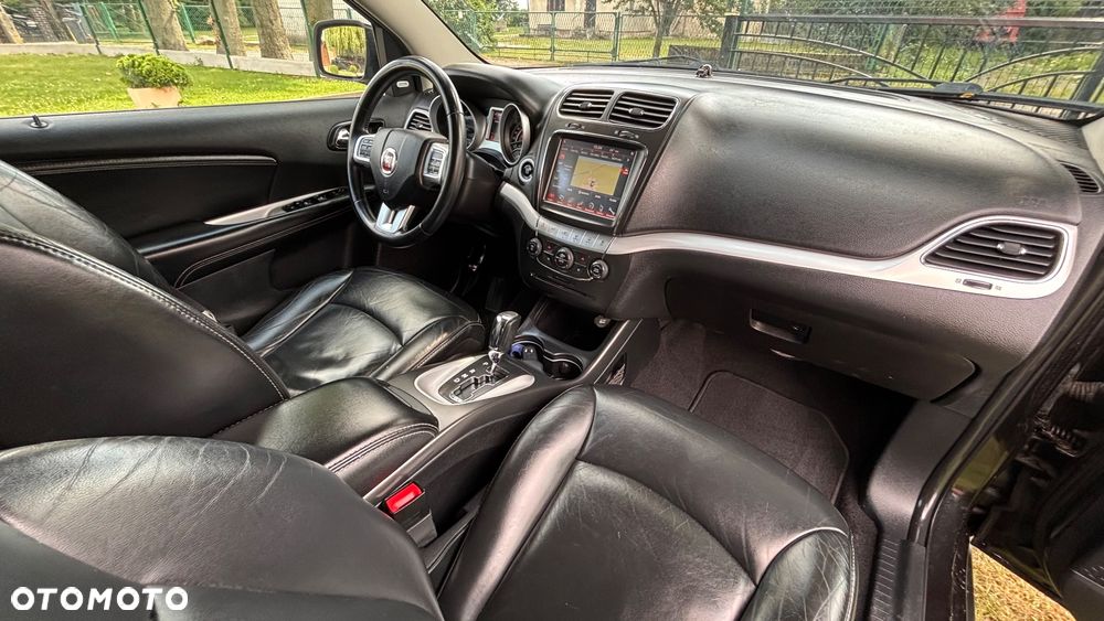 Fiat Freemont 2.0 Multijet 16V DPF Automatik Allrad Black Code - 16