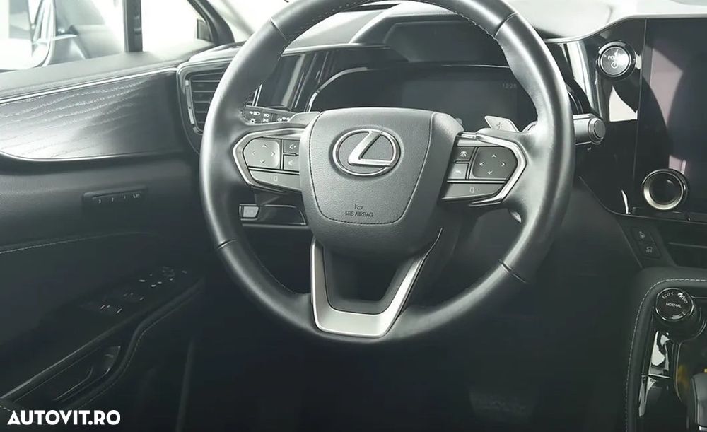 Lexus Seria NX 450h+ E-FOUR Luxury - 10
