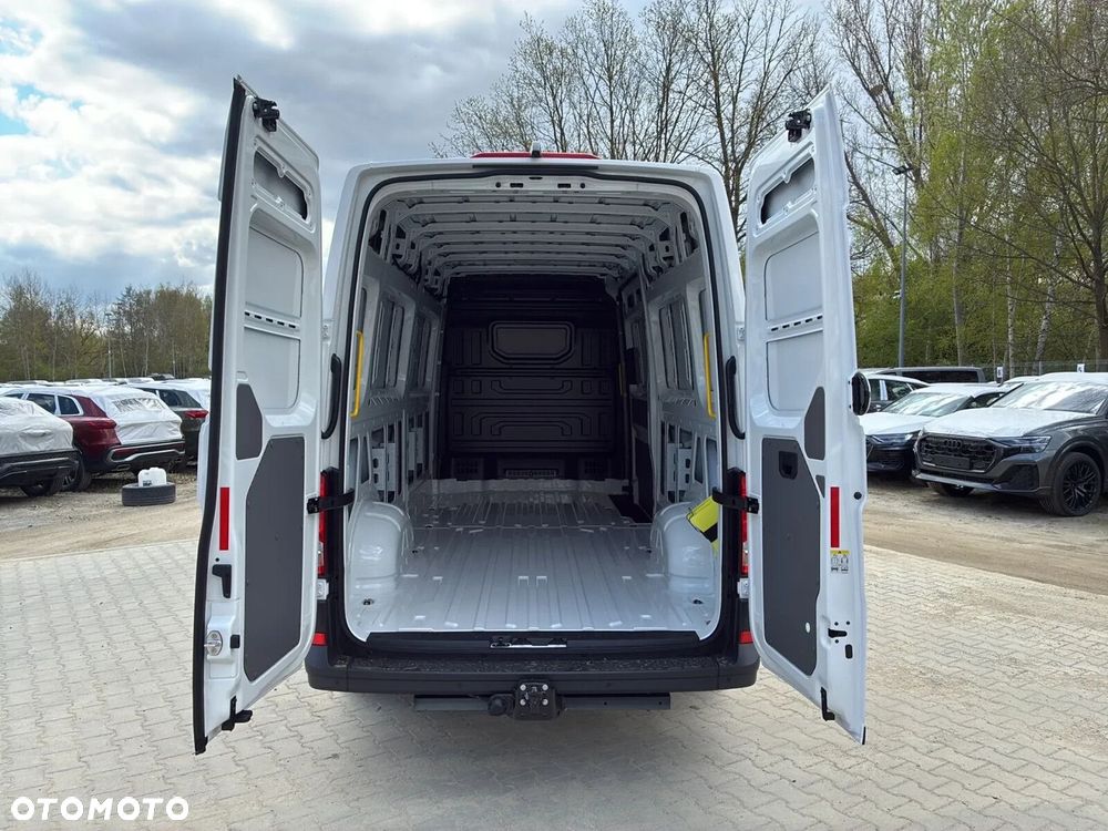 Volkswagen Crafter 35 Automat/Fugron, 2.0 BiTDI 177 KM, Wysoki dach, r. o. 4490mm - 11