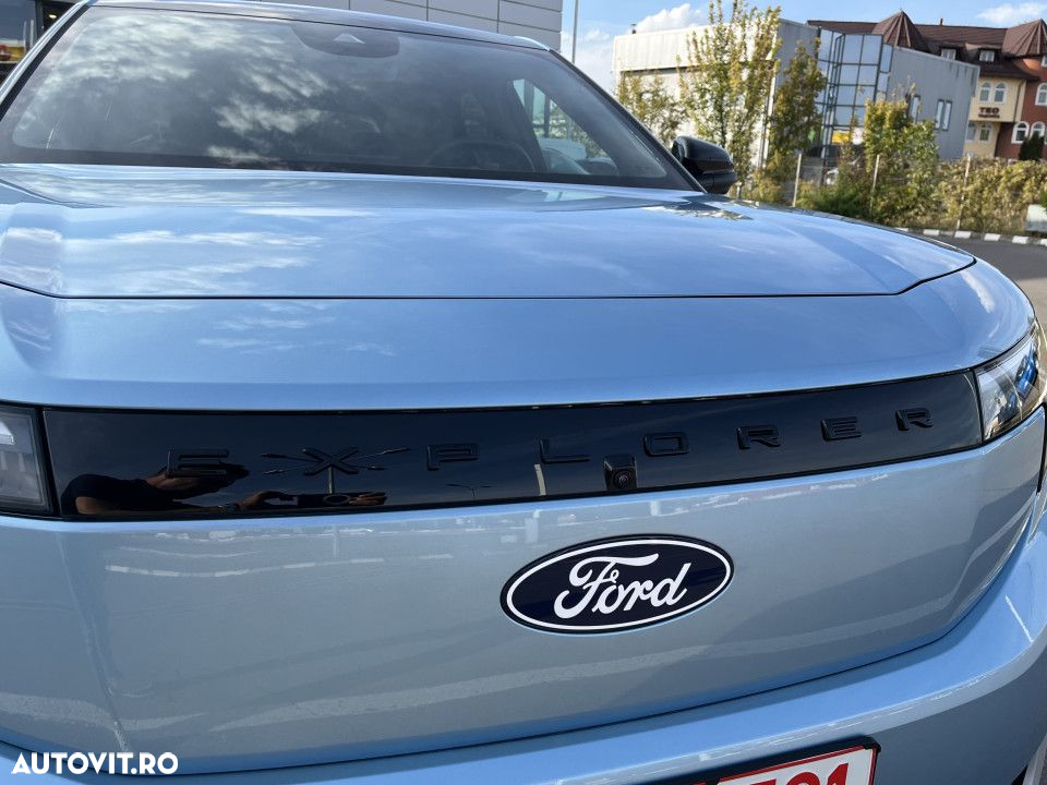 Ford Explorer - 9
