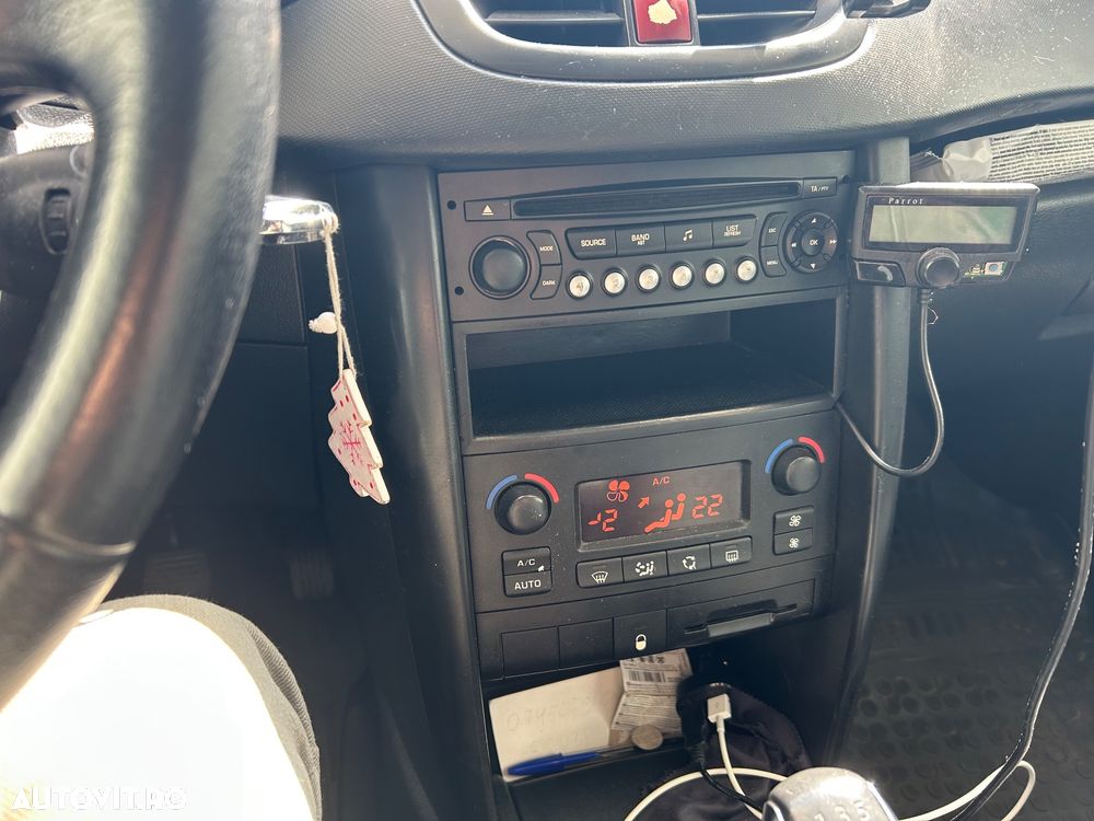 Peugeot 207 1.6 HDI FAP Eclipse - 5