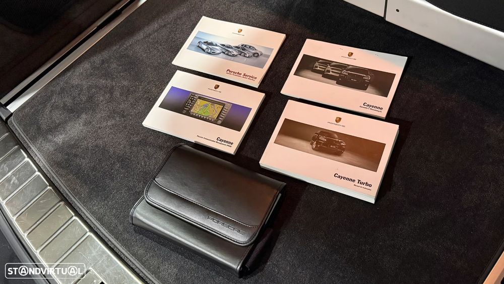 Porsche Cayenne Turbo - 38