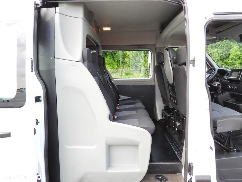 Renault MASTER FURGON BRYGADÓWKA 7 MIEJSC TEMPOMAT NAWIGACJA LEDY KLIMATYZACJA  135KM - 39