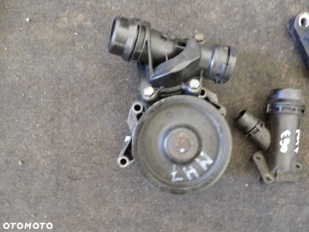 BMW - E90,E60,E83 - POMPA WODY - M47 - 1