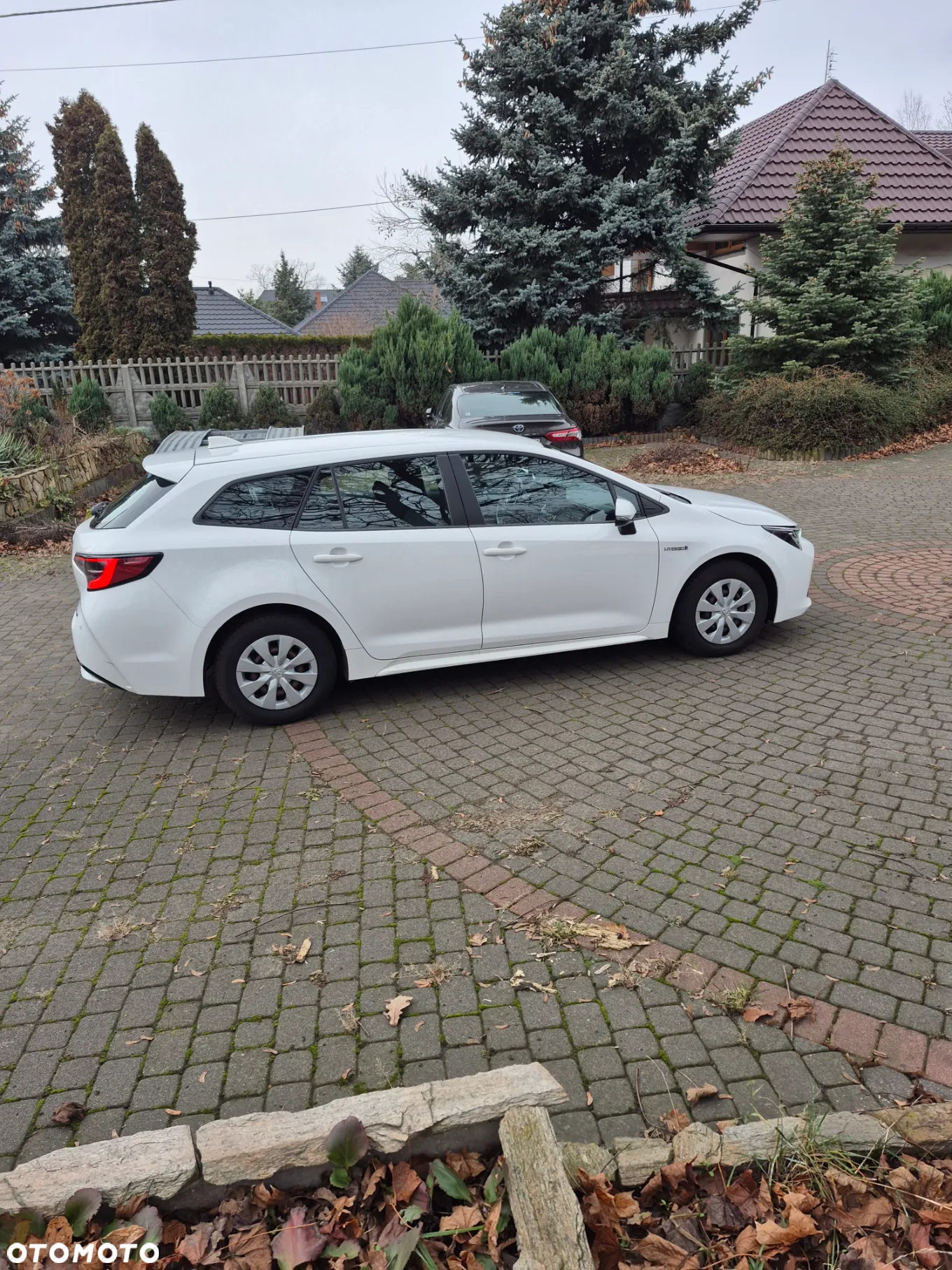 Toyota Corolla 1.8 Hybrid Comfort - 7