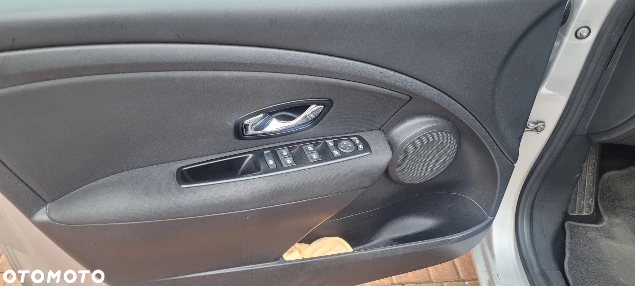 Renault Fluence 1.5 dCi Limited - 8