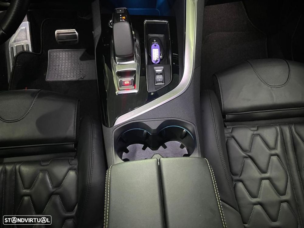 Peugeot 3008 1.6 Hybrid GT Pack e-EAT8 - 25