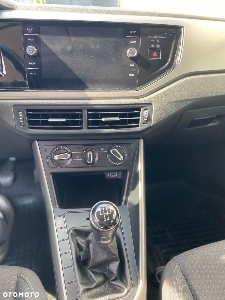 Volkswagen Polo 1.0 Comfortline - 9