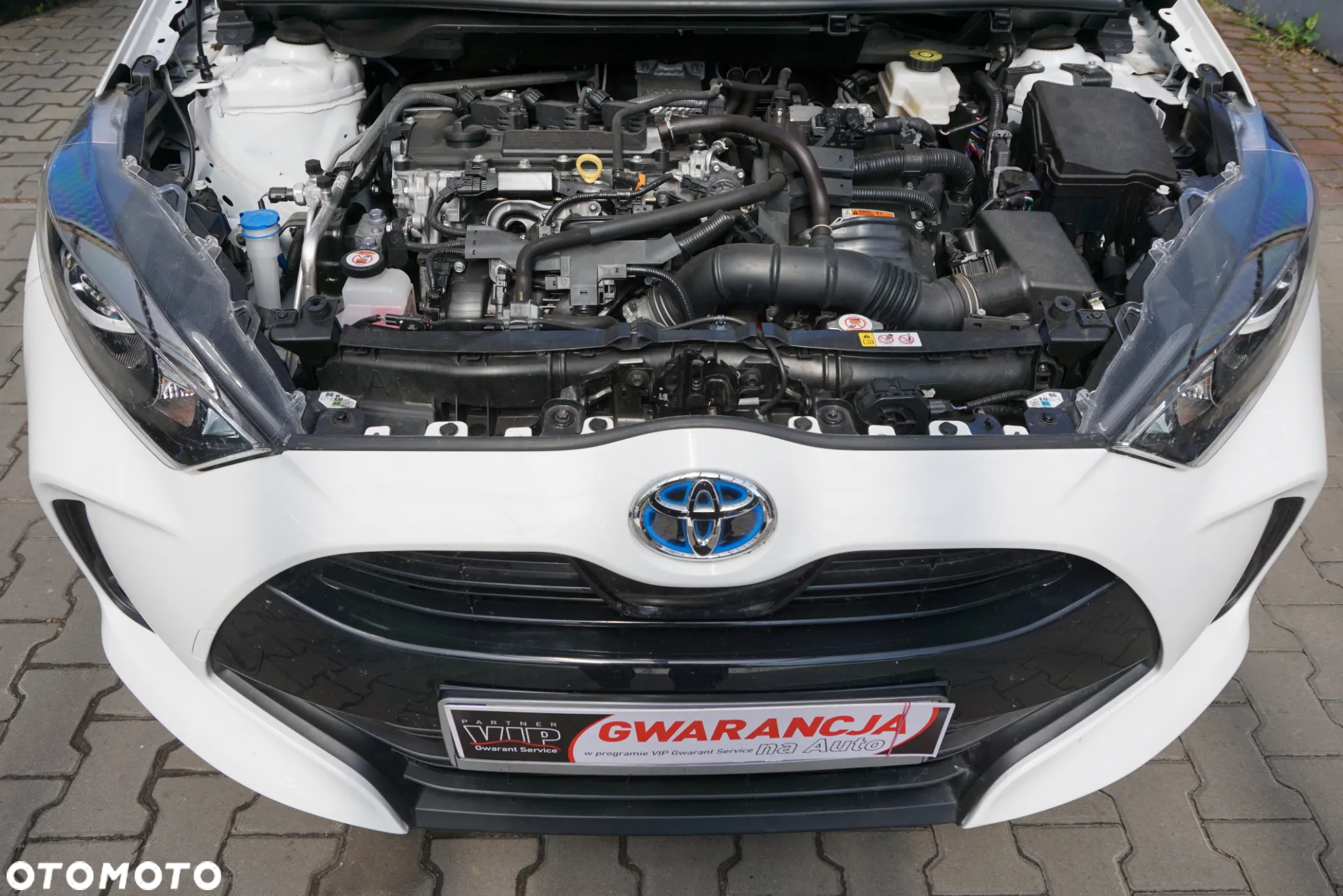 Toyota Yaris Hybrid 1.5 Style - 25