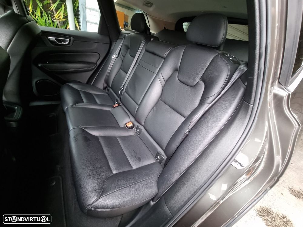 Volvo XC 60 2.0 D4 Inscription Geartronic - 4