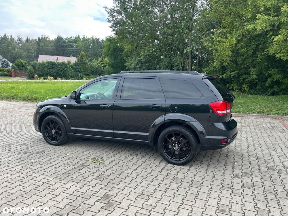Fiat Freemont 2.0 Multijet Black Code AWD - 25