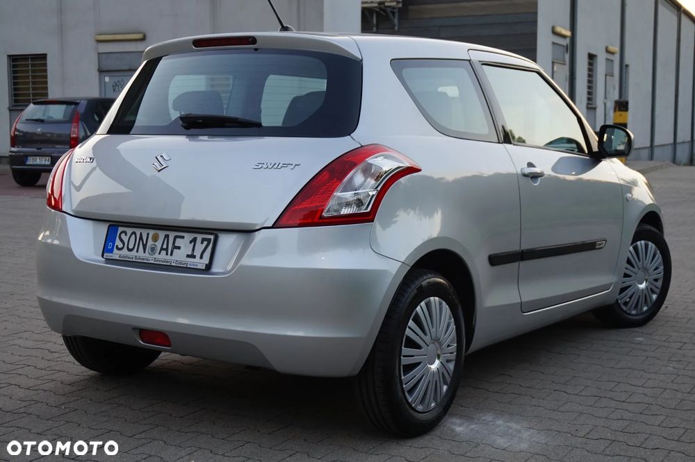 Suzuki Swift - 16