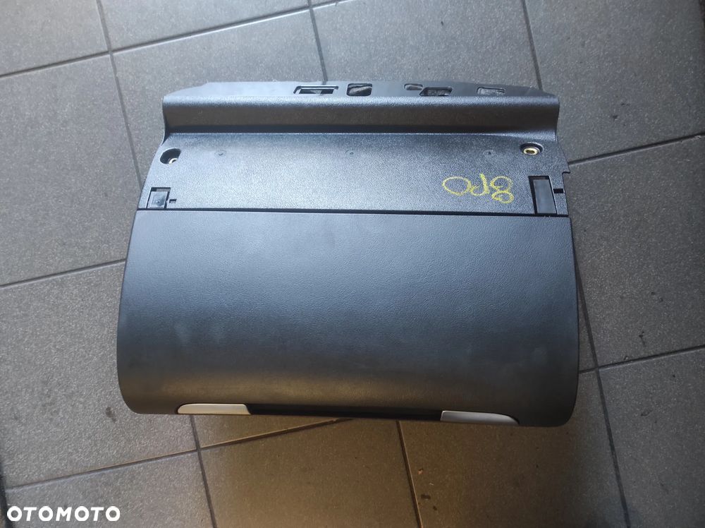 AUDI A3 8P 8P0 SCHOWEK PASAŻERA CZARNY CAŁY WYSYŁKA !!!! - 6