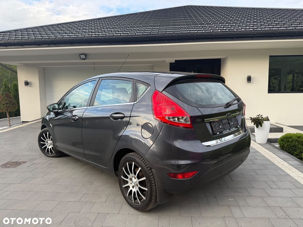 Ford Fiesta 1.4 Titanium - 5