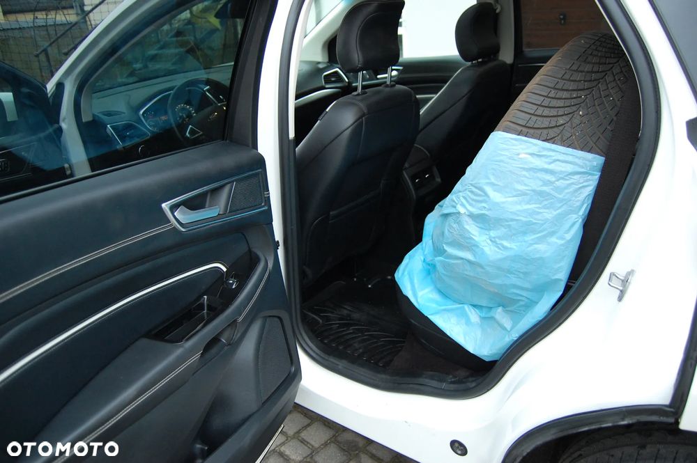 Ford Edge 2.0 EcoBlue Bi-Turbo 4x4 Vignale - 26