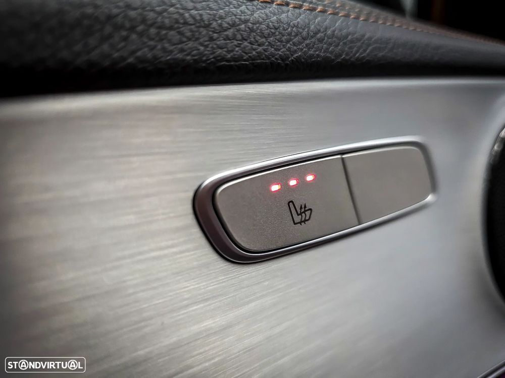 Mercedes-Benz E 300 de 9G-TRONIC AMG Line - 51