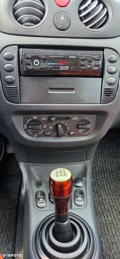 Citroën C2 1.4 Confort - 9