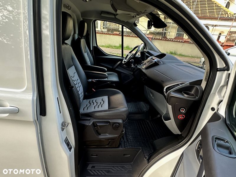 Ford Transit Custom - 15