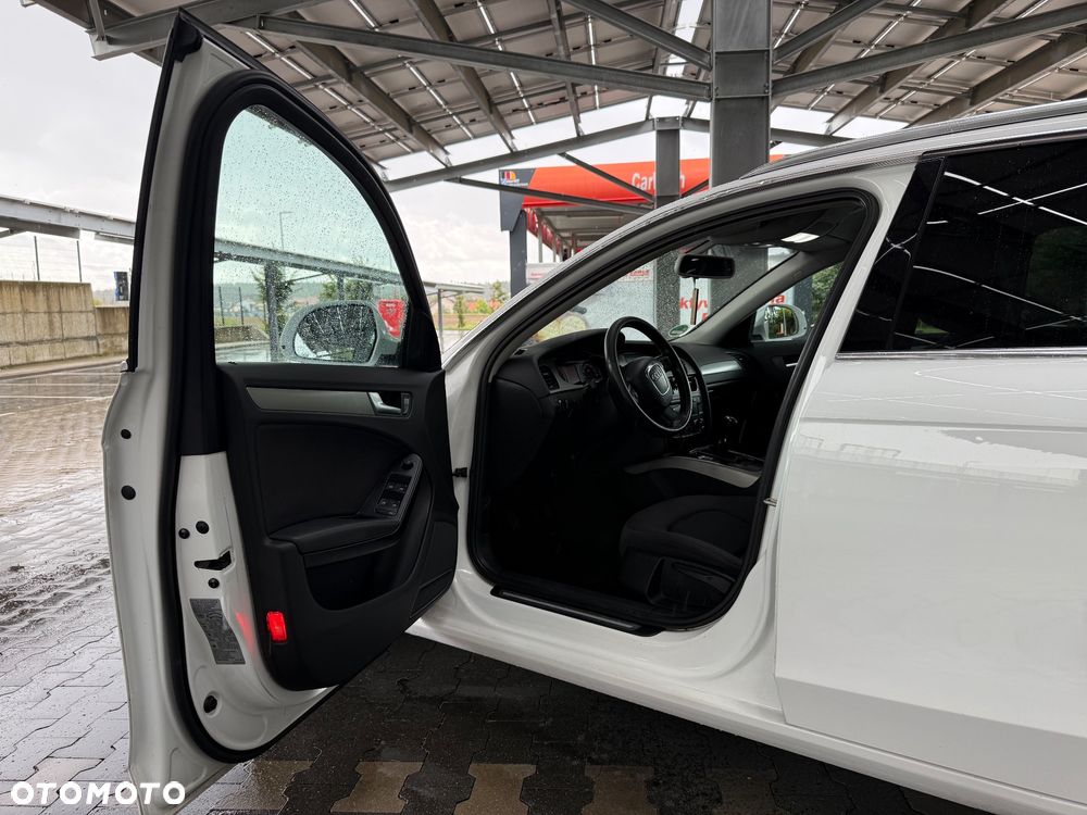 Audi A4 Avant 2.0 TDI DPF Attraction - 22