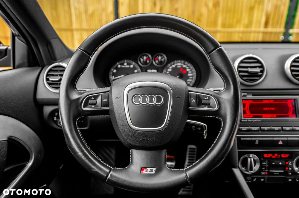 Audi S3 2.0T FSI Quattro - 25