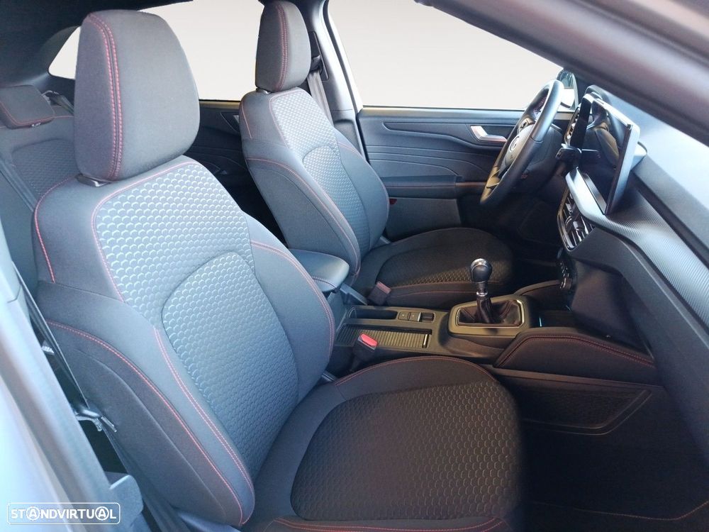 Ford Kuga 1.5 EcoBoost ST-Line X - 15