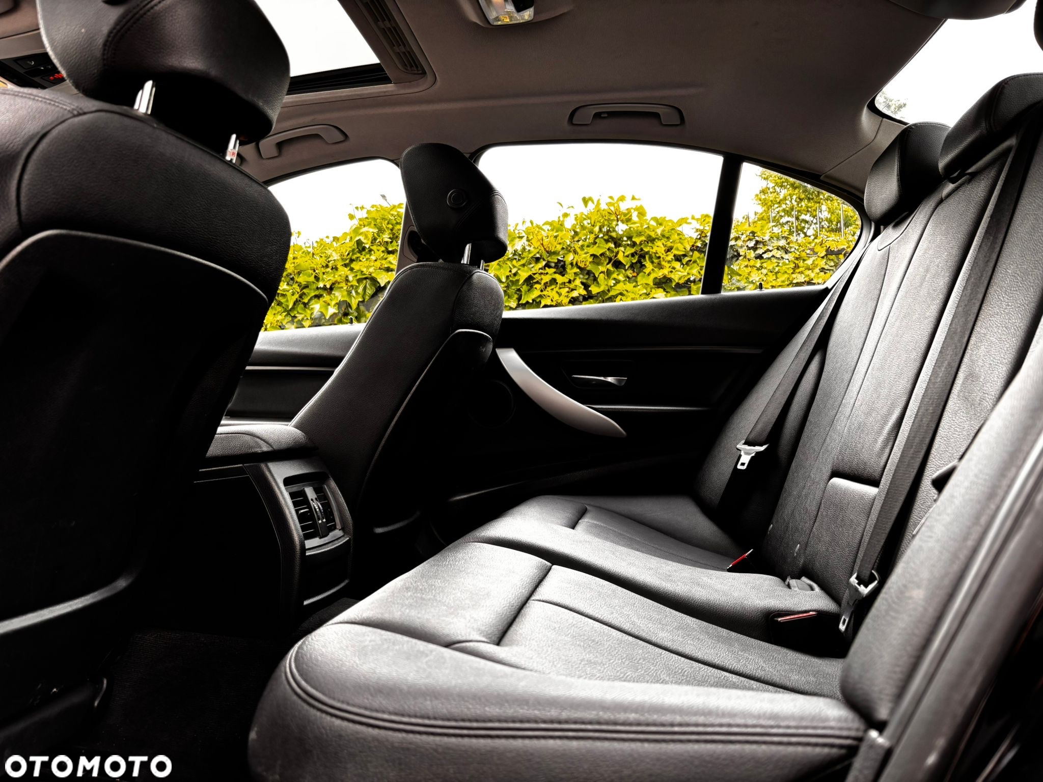 BMW Seria 3 - 26